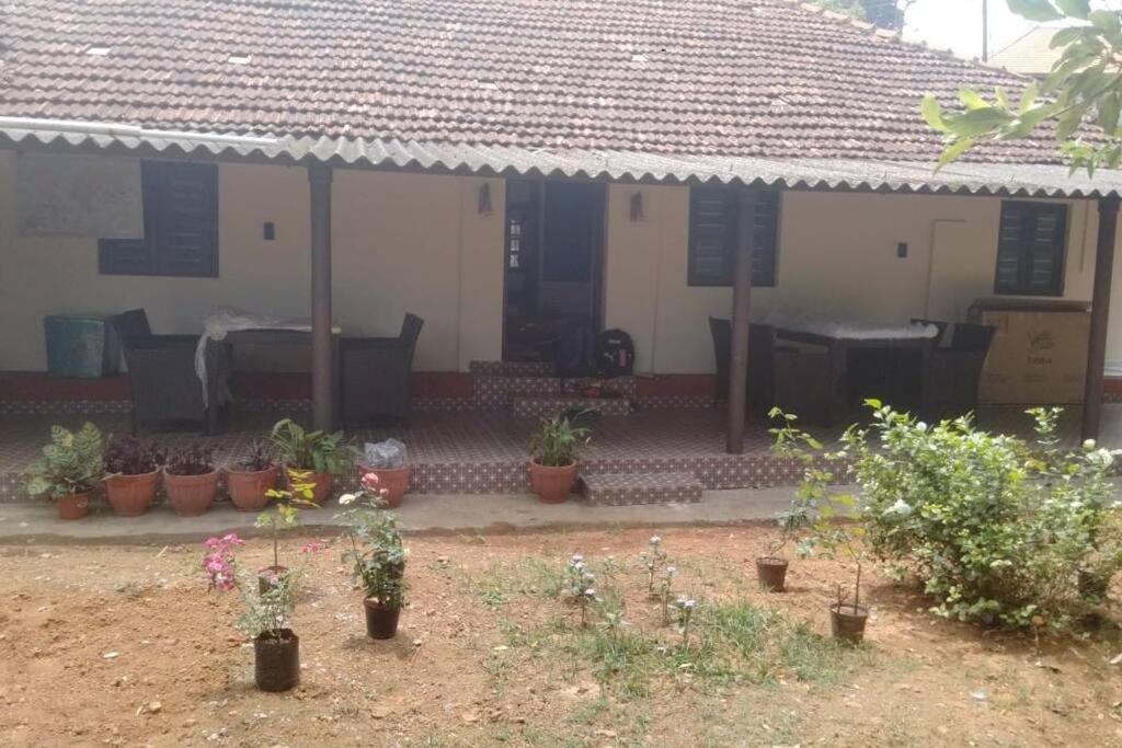 A Quaint Cottage With Rajah'S Seat View. Madikeri Εξωτερικό φωτογραφία